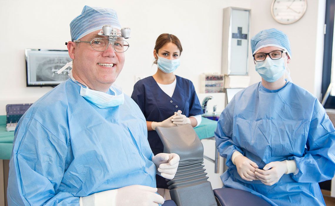 Dr. med. dent. Klaus Rocholl